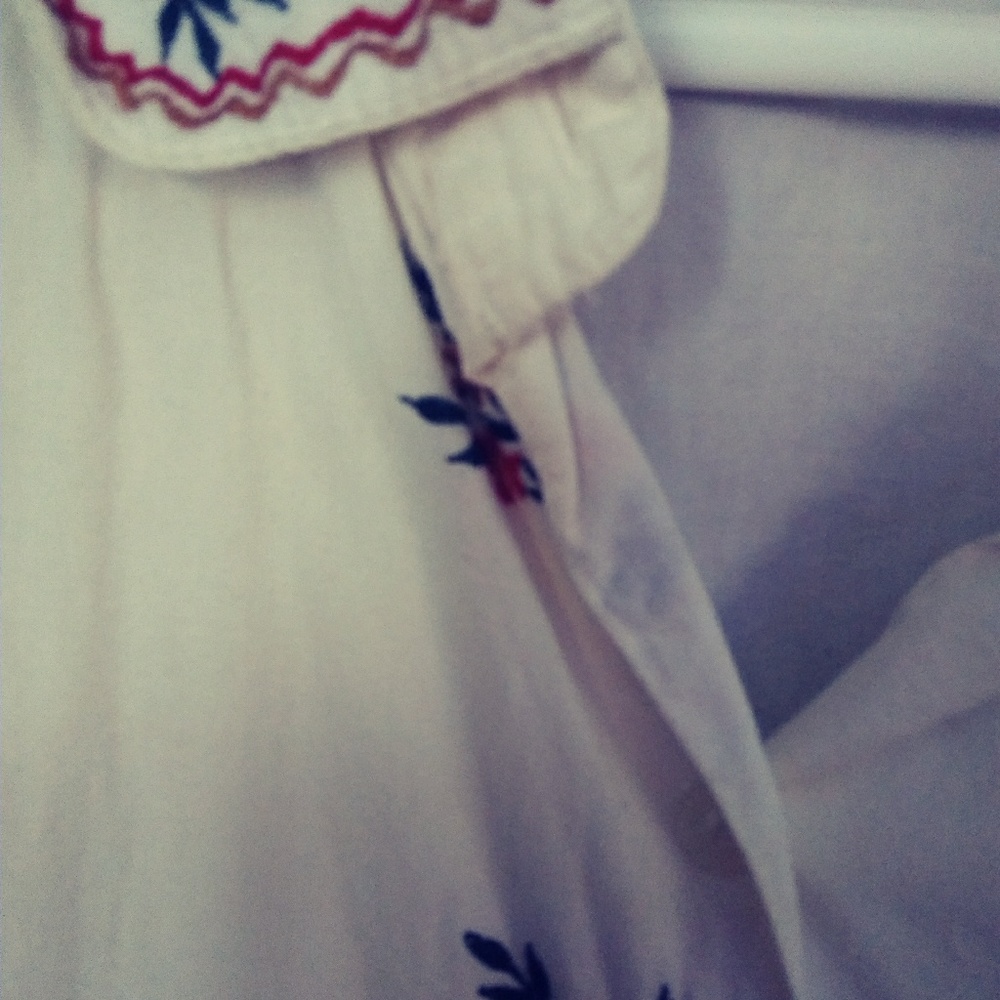Blouse - Picture 3 of 4